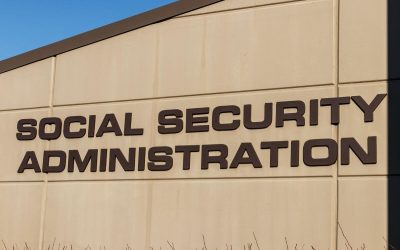 When to Take Social Security: Tips for Western Illinois People Nearing Retirement